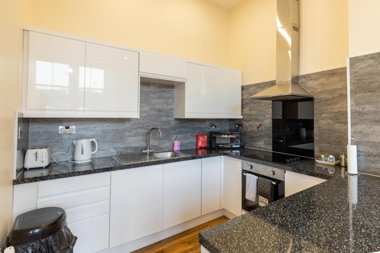 New 2 Bed Apartment With Stunning Views Of Arthur Seat Mountain Edinburgh Exterior photo